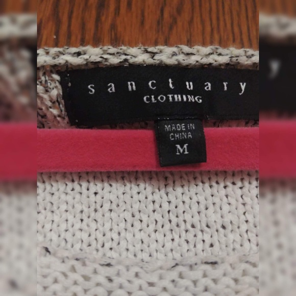 Cozy grey and white striped sweater - Picture 5 of 5